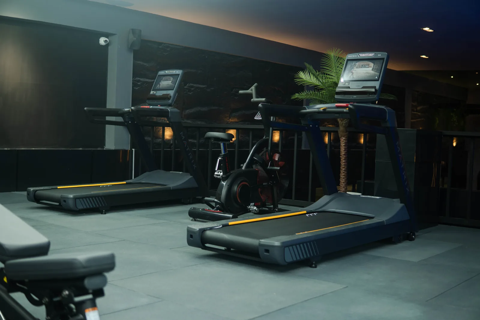 Cardio and strength floor at Savage Elite Fitness
